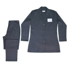 زي الكلية التقنية 2374 رصاصي غامق ( مع الشعار )